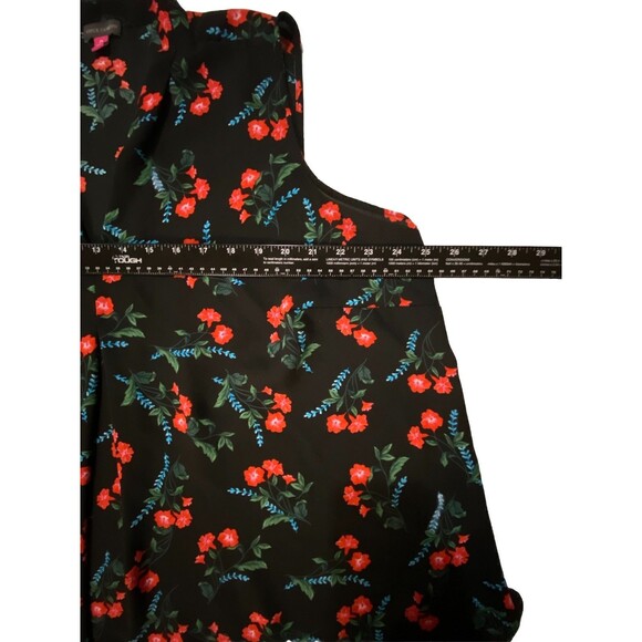 Vince Camuto 2X Sleeveless Floral Blouse Rich Black Red Poppies V-Neck Pleat EUC - Picture 5 of 5